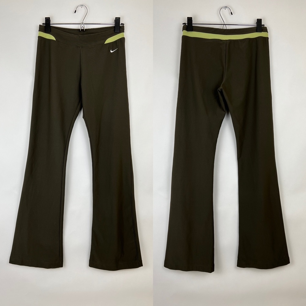 NIKE FITORY Dri Fit flare leggings yoga pants olive green S (4-6)